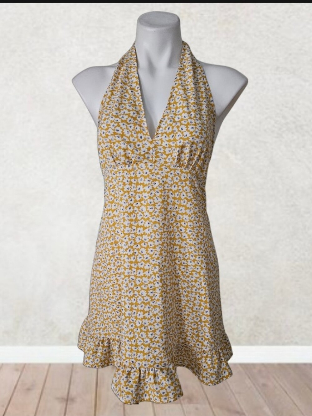 Halter Floral  Lightweight Mini Dress Small